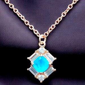 Aqua Blue Quartz Rose Gold Pendant Necklace. NWT